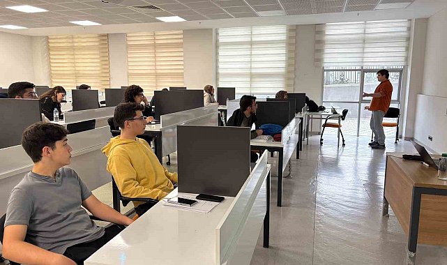 'Tercihten Önce Üniversiteni Yaşa' projesine başvuru için son iki gün