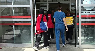 4 öğrenci yemekten zehirlendi