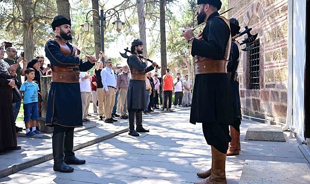 700 yıllık fethin hikayesi kalemle hayat bulacak