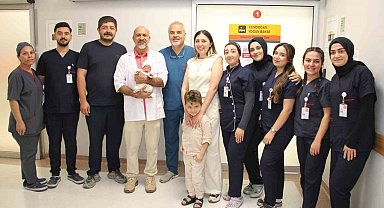 830 gram doğan prematüre bebek, 144 günlük yaşam mücadelesinin ardından sağlığına kavuştu