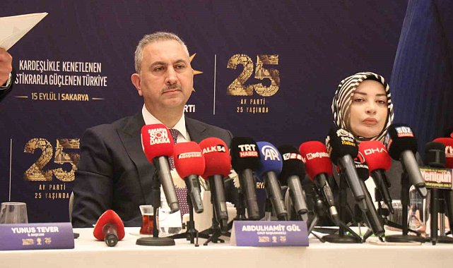 Abdulhamit Gül: "Cumhurbaşkanımızın anayasada adaylığının önünde bir engel bulunmamaktadır"