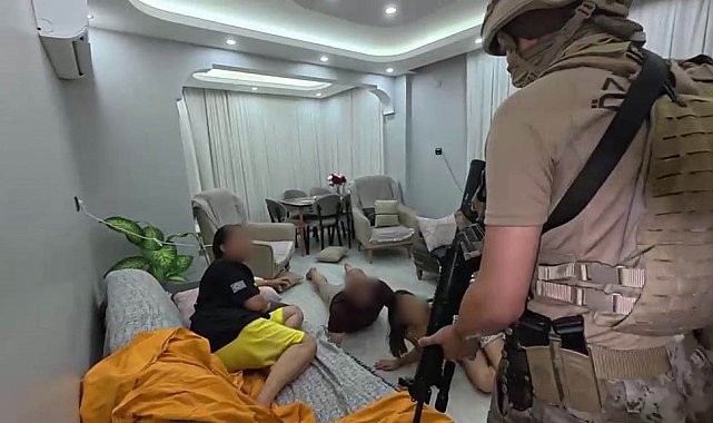 Adana merkezli 11 ilde "Şimşekler Suç Örgütü" operasyonu: 64 gözaltı