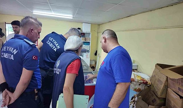Adana'da okul kantinleri mercek altında: Yasaklı gıdalar tek tek denetlendi