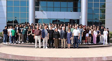 ADÜ öğrencileri Tıp Fakültesi'ndeki eğitimlerine başladı