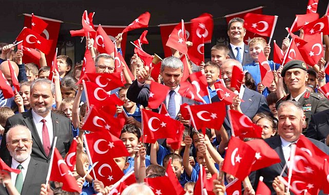 Afyonkarahisar'da 142 bin 535 öğrenci ders başı yaptı