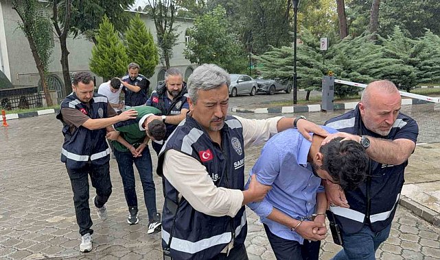 Ağlayan kadını fark eden Samsun polisinin operasyonu ile yakalanan 3 kişi tutuklandı