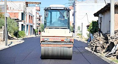 Ahmetli'de yollar sıcak asfaltla buluşuyor