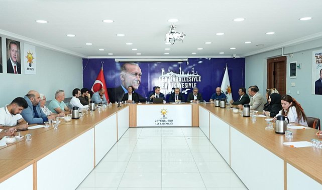 AK Parti İstanbul'dan 39 ilçede mahalle bazlı iletişim çalışması