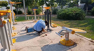 Akdeniz'de parklar yenileniyor, çocuklar için daha güvenli hale getiriliyor