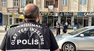 Aksaray'da 5. kattan düşen adam ağır yaralandı