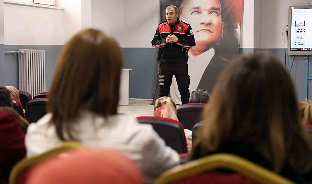 Aksaray'da "Madde mi, Mana mı, Bağımlılık mı" projesi eğitimi