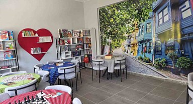 Alacahan'da öğrenciler için kütüphane ve zekâ oyunları sınıfı açıldı
