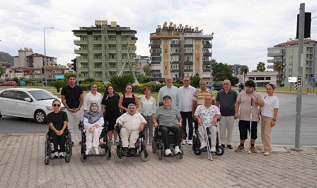 Alanya Çevreyolu'nda engelsiz yaya dönemi: 310 noktadaki erişim engeli kaldırıldı