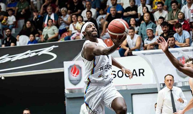 Aliağa Petkimspor sezona galibiyetle Karşıyaka mağlubiyetle başladı