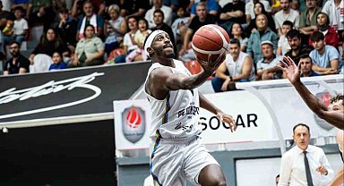 Aliağa Petkimspor sezona galibiyetle Karşıyaka mağlubiyetle başladı