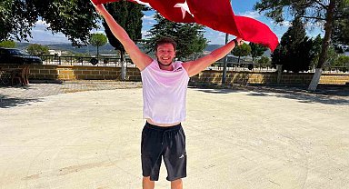 Almanya'dan koşmaya başlayan gurbetçi 53 günde Denizli Buldan'a ulaştı