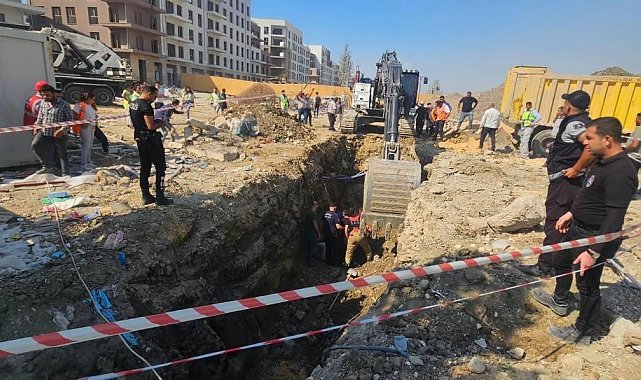 Altyapı çalışmaları esnasında göçük altında kalan 2 işçi yaralandı