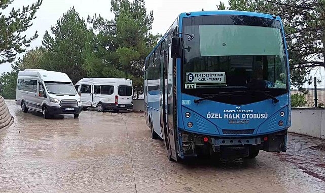 Amasya'da halk otobüsü ile servis minibüsü çarpıştı: 4 öğrenci yaralı