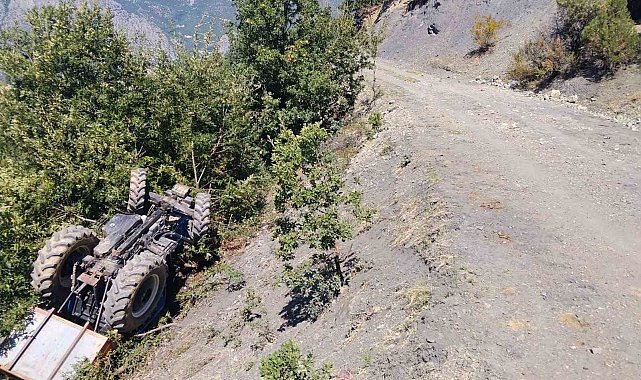 Amasya'da traktör şarampole yuvarlandı: 1 ölü, 3 yaralı