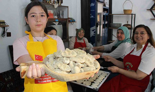 Amasya'nın tescilli lezzeti: Sıkma tarhana