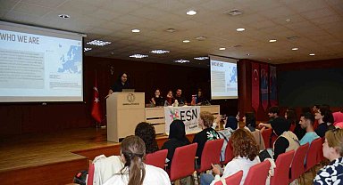 Anadolu Üniversitesinde "Gelen Değişim Öğrencileri İçin Oryantasyon Toplantısı" düzenlendi