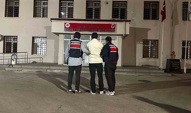 Ankara'da aranan FETÖ mensubu yakalandı