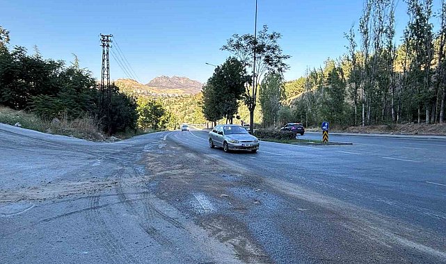 Ankara'da beton mikseri otomobille çarpıştı: 1'i ağır 5 yaralı