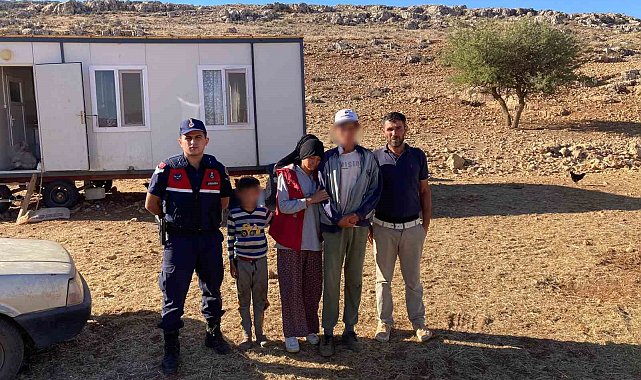 Antalya'da 4 gündür kayıp olarak aranan 17 yaşındaki genci jandarma buldu