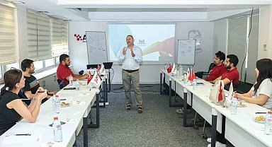 AOSB Akademi'de yöneticilik ve sürdürülebilir büyüme eğitimi