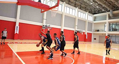 AOSB'de basketbol heyecanı başladı