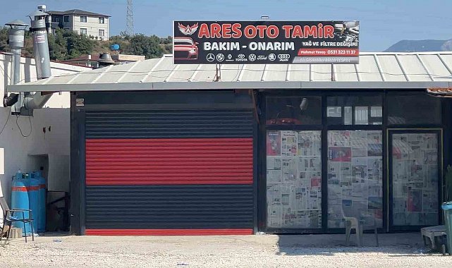 Aracın motor kısmında yaşanan patlama sonrası başına parça isabet eden 13 yaşındaki çırak hayatını kaybetti