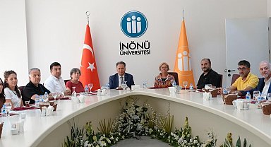 Arslantepe kazı heyeti Rektör Akpolat'ın konuğu oldu