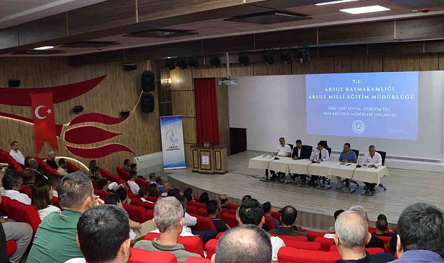 Arsuz'da okul müdürleri toplantısı yapıldı