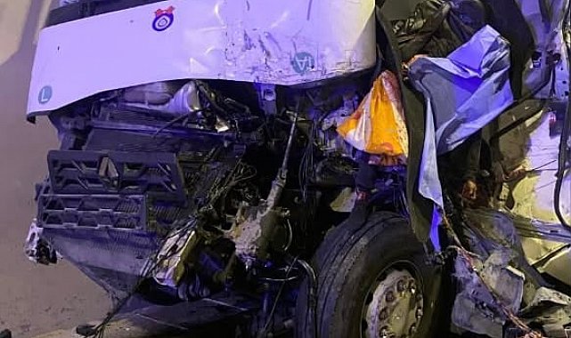 Artvin'de tünel içinde zincirleme kaza: 1 ölü, 2 yaralı