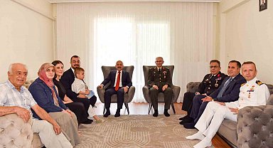 Aydın Valisi Varol, gazi Çakır ve ailesiyle bir araya geldi