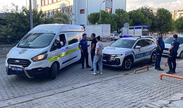 Aydın'da okul önünde hareketli anlar