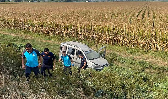 Aydın'da tarlaya uçan araç sabah fark edildi, içinden kimse çıkmadı