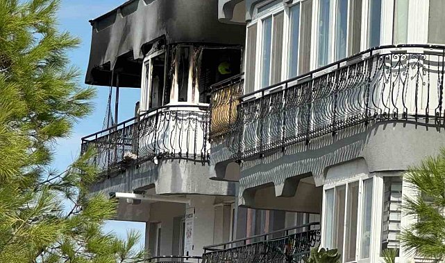 Ayvalık'ta kızgın yağa su dökülünce yangın çıktı