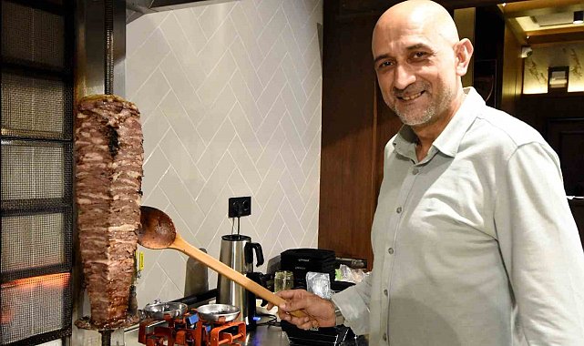 Babadan oğula 'Tarihi seher lokantası' geleneği