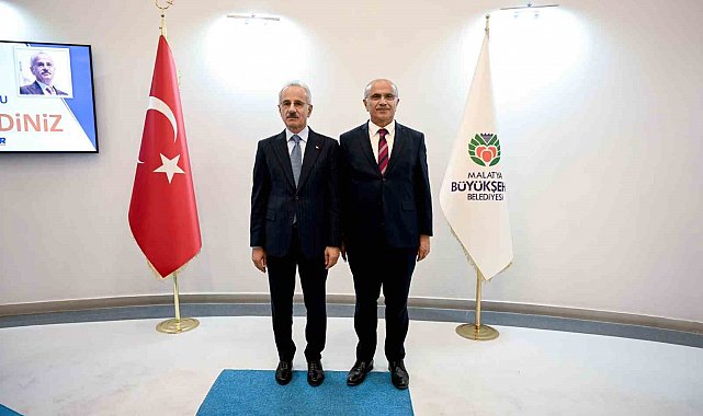 Bakan Abdulkadir Uraloğlu'ndan Büyükşehir Belediyesi'ne ziyaret