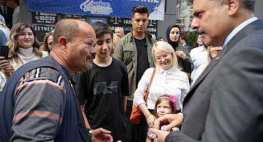 Bakan Çiftçi'ye tespih hediye etti