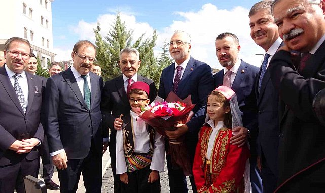 Bakan Işıkhan, "Terörsüz Türkiye'nin kazananı 86 milyon vatandaşımız olacaktır"