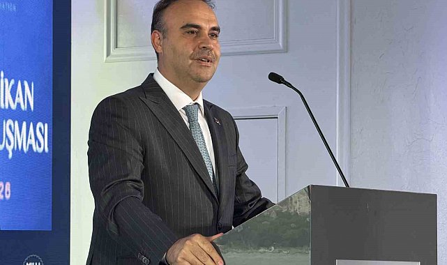 Bakan Kacır: "Bugünün Türkiye'si dünyanın en büyük 11. savunma sanayi ihracatçısı"