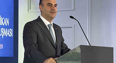 Bakan Kacır: "Bugünün Türkiye'si dünyanın en büyük 11. savunma sanayi ihracatçısı"