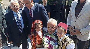 Bakan Uraloğlu, "En iyi yaptığımız iş insanların gönlüne köprü kurmak"