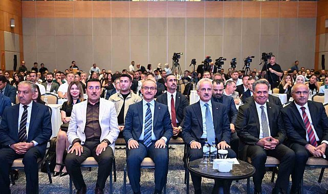 Bakan Uraloğlu:" Organ nakillerinde saniyeler bile hayati önem taşıyor"