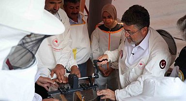 Bakan Yumaklı: "Dünyada arıcılıkta 2. sıradayız"