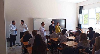 Bandırma'da iki okul yeni binalarında eğitime başladı