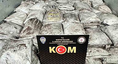 Bartın'da 8 ton titanyum ele geçirildi