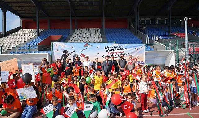 Bartın'da Filistin'e destek için uçurtma etkinliği düzenlendi